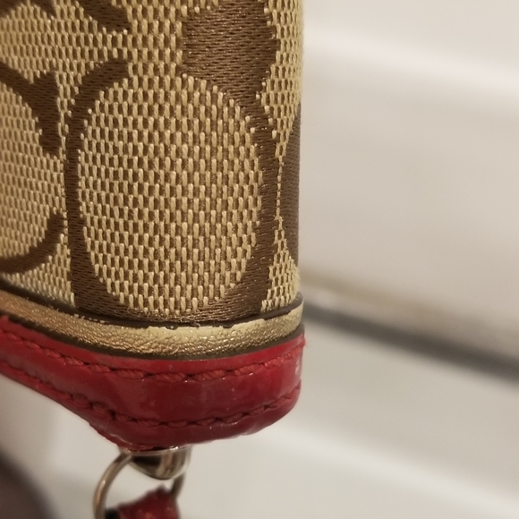 COACH Khaki & Red Accordion Wallet w/ bow charm - Picture 7 of 9